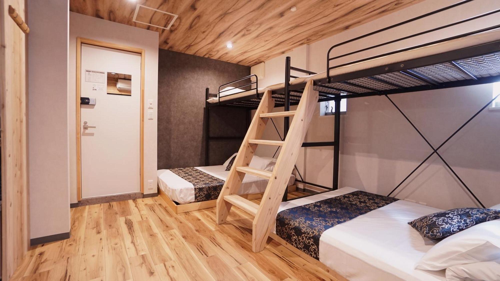 Poly Hostel Osaka Exterior photo